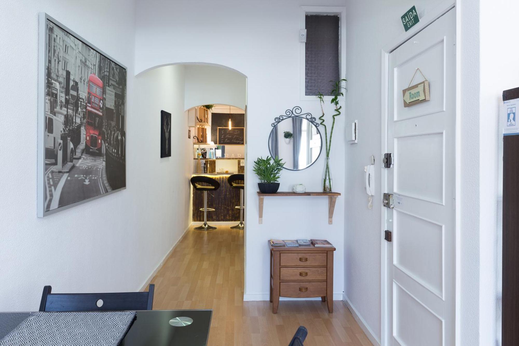 Appartement Host Wise - Large Flat W Terrace - Ace Location At Aliados à OOporto Chambre photo