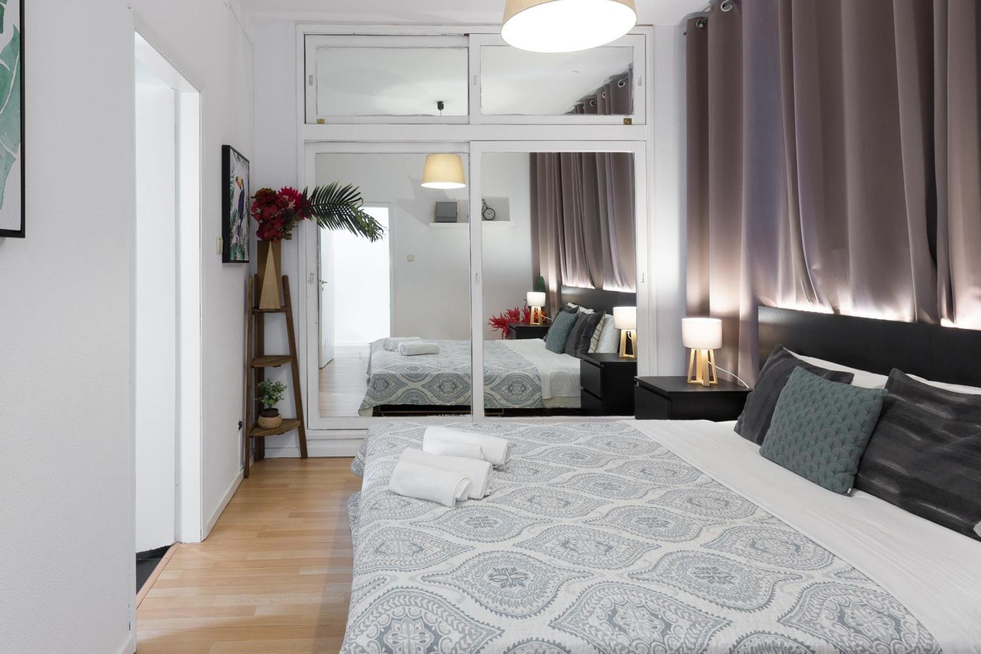 Appartement Host Wise - Large Flat W Terrace - Ace Location At Aliados à OOporto Chambre photo